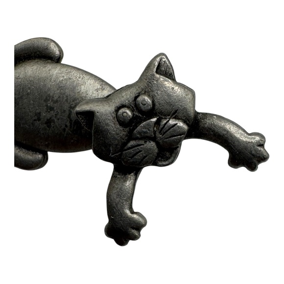 Vintage JJ‎ Cat Brooch Pin - Pewter Finish - Stretching Cat Design - Signed JJ - Picture 2 of 5
